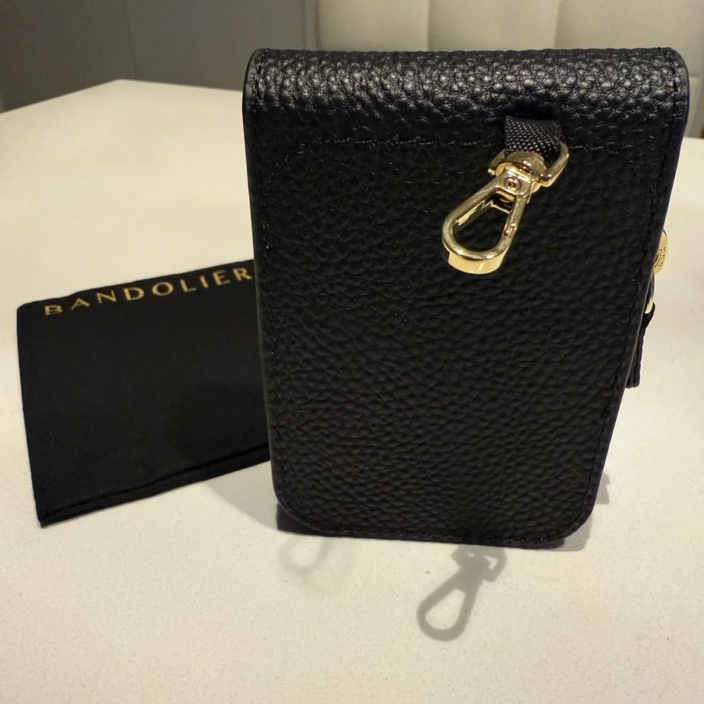 Bandolier Add-on Magnet Zipper Pouch - Picture 2 of 8